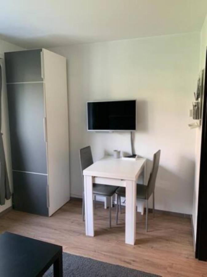 Lovely 1-Bedroom Vacation Studio Apartment With Pool And Sauna Laax Exterior foto